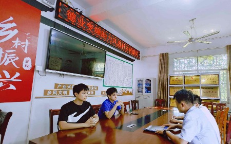 公益慈悲，我们一向在路上
